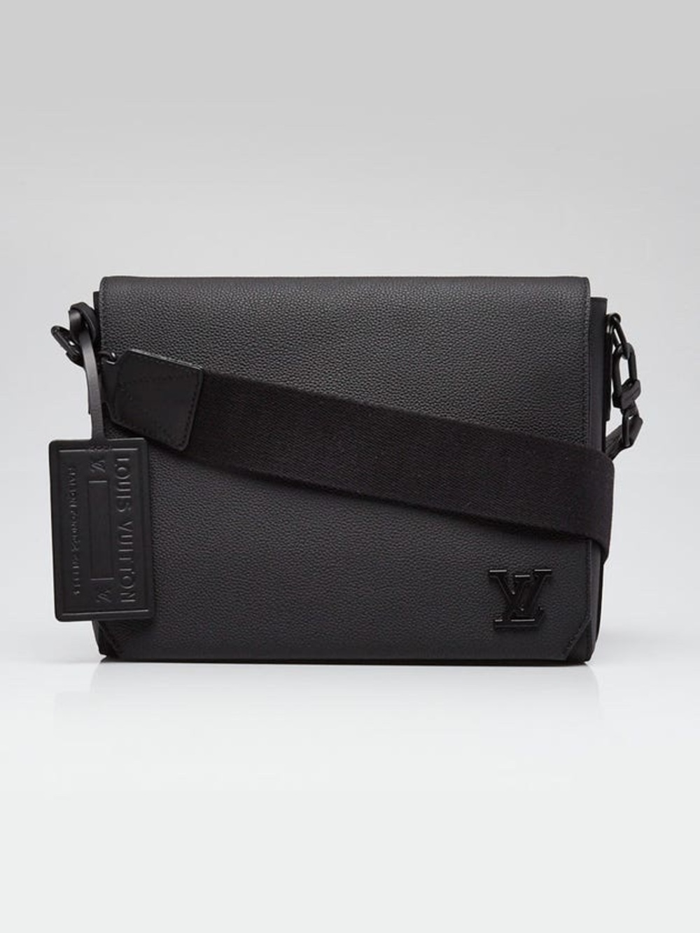 Louis Vuitton Takeoff Aerogram Messenger Bag